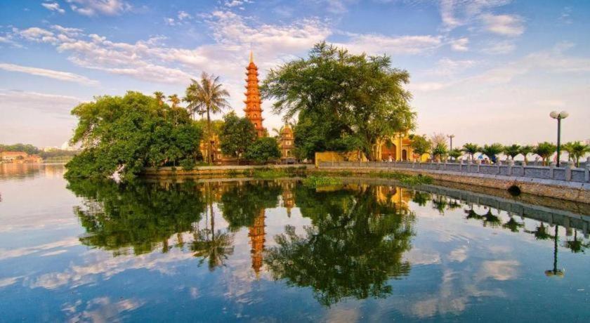 Milan Hotel Hanoi Bagian luar foto